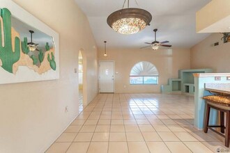 11241 E 37th Ln in Yuma, AZ - Foto de edificio - Building Photo