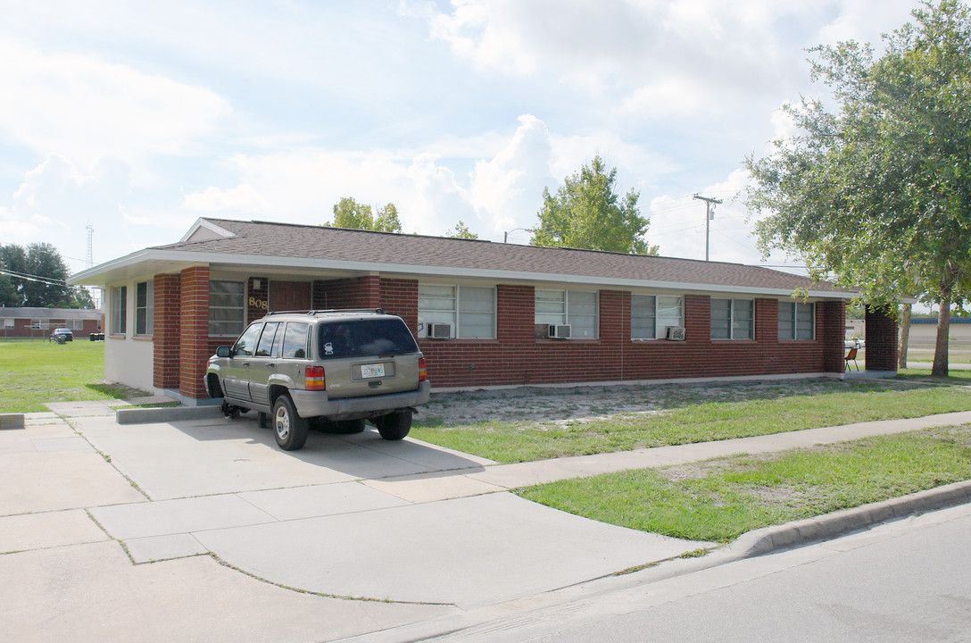 808-810 Blake Ave in Cocoa, FL - Building Photo