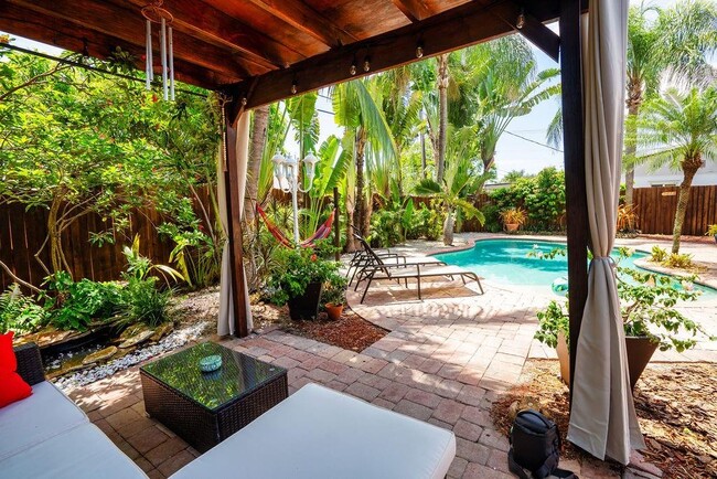 5606 NE 5th Terrace in Fort Lauderdale, FL - Building Photo - Building Photo
