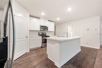 669 Grand Reserve Dr in Bunnell, FL - Building Photo - Building Photo