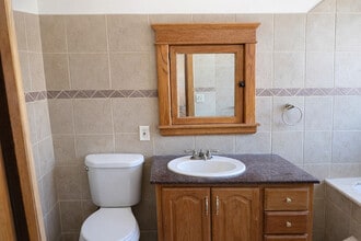 1950 N Kimball Ave in Chicago, IL - Building Photo - Building Photo