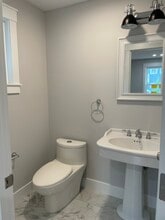 4 South St, Unit 6 South Street in Exeter, NH - Building Photo - Building Photo