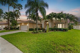 420 Montclaire Dr in Weston, FL - Building Photo - Building Photo