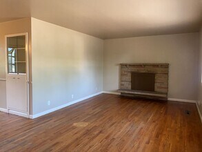 1328 Fairview Dr in Fort Collins, CO - Building Photo - Building Photo