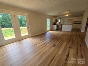 2515 Isbell Dr in Vale, NC - Building Photo - Building Photo