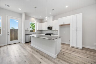 318 Charlock St in Houston, TX - Building Photo - Building Photo