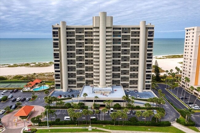 1290 Gulf Blvd, Unit 1406 in Clearwater, FL - Building Photo - Building Photo