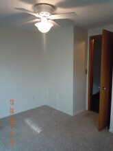 2000 4th St NW in Minot, ND - Building Photo - Building Photo