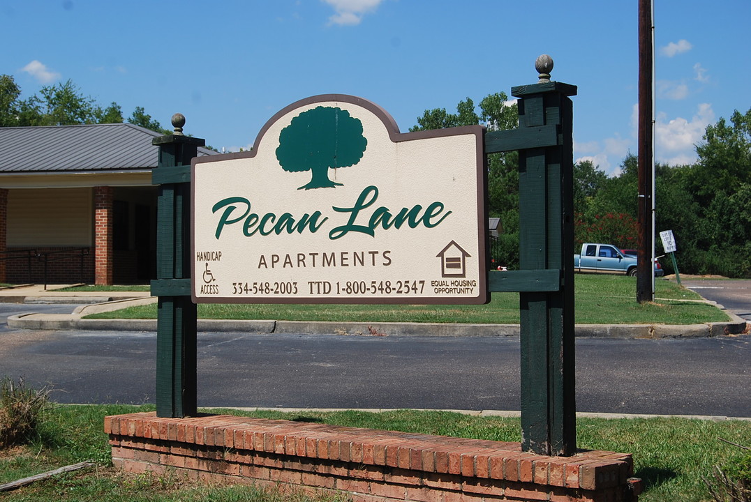 Pecan Lane in Hayneville, AL - Building Photo