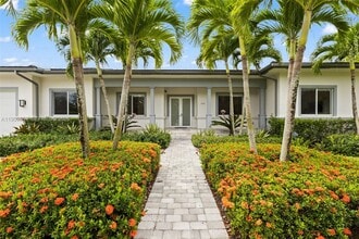 9580 SW 101st Terrace in Miami, FL - Building Photo - Building Photo