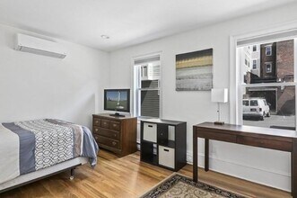 259 Silver St in Boston, MA - Building Photo - Building Photo