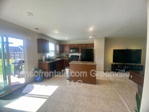 4 Tattershall Rd in Greenville, SC - Building Photo - Building Photo