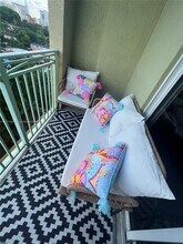 3500 Coral Way, Unit 803 in Coral Gables, FL - Building Photo - Building Photo