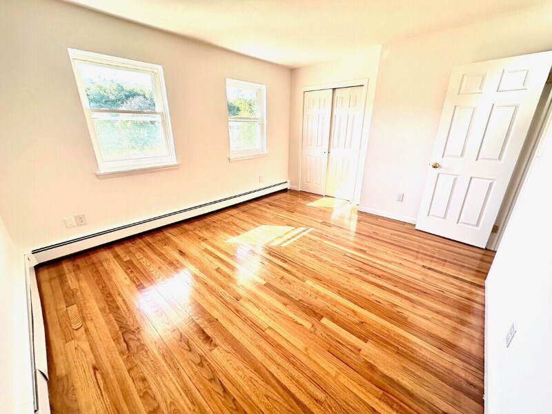 1 Orchard Hill Cir in Highland, NY - Foto de edificio