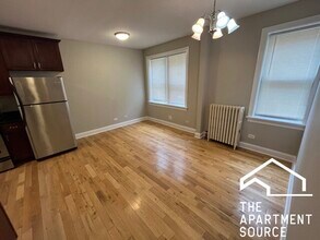 4544 W George St in Chicago, IL - Building Photo - Building Photo