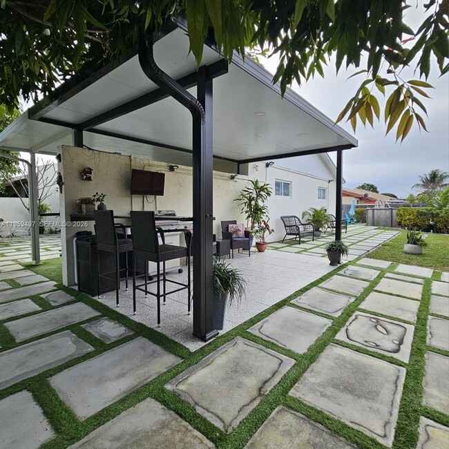 19623 NW 30th Pl in Miami Gardens, FL - Building Photo - Building Photo