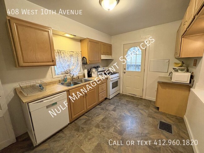 408 W 10th Ave