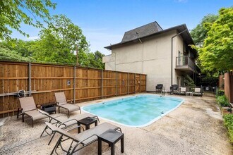 3105 Wycliff Ave in Dallas, TX - Foto de edificio - Building Photo