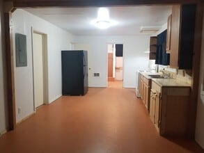 536 US-97 ALT in Chelan, WA - Building Photo - Building Photo