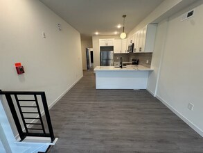 5320 Angora Terrace in Philadelphia, PA - Building Photo - Building Photo