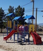 8017 San Jose Rd in El Paso, TX - Building Photo