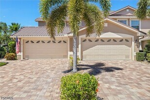 14860 Crystal Cove Ct, Unit 304 in Ft. Myers, FL - Building Photo