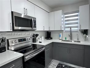 3021 SW 27th Ln, Unit # 1 in Miami, FL - Building Photo - Building Photo