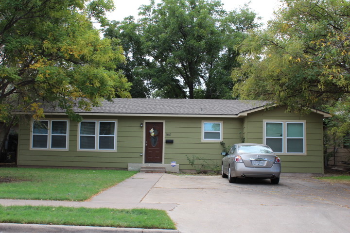 3817 30th St in Lubbock, TX - Building Photo