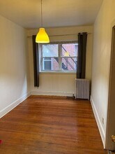 1895 Beacon St, Unit 11 in Brookline, MA - Building Photo - Building Photo