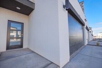 596 Elmbrook Dr in Washington, UT - Building Photo - Building Photo