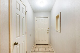6411 York Dr in Lubbock, TX - Building Photo - Building Photo