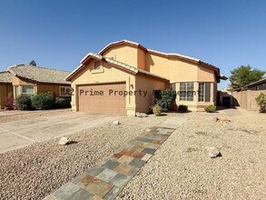 2534 W Orchid Ln in Chandler, AZ - Building Photo - Building Photo