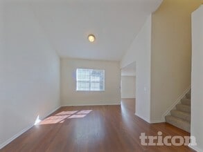 1129 S Duquesne Cir in Aurora, CO - Building Photo - Building Photo