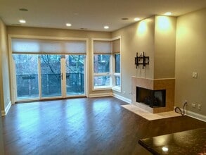 2255 W Wabansia Ave in Chicago, IL - Building Photo - Building Photo