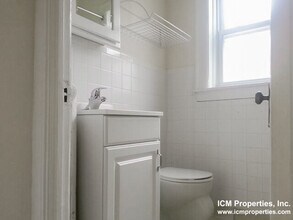 5921 N Paulina St, Unit 5941 in Chicago, IL - Foto de edificio - Building Photo