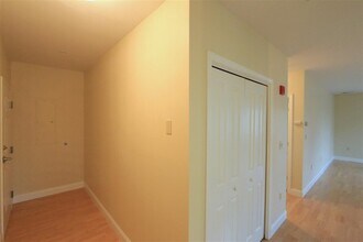 59 Brookline St, Unit 3 in Cambridge, MA - Building Photo - Building Photo
