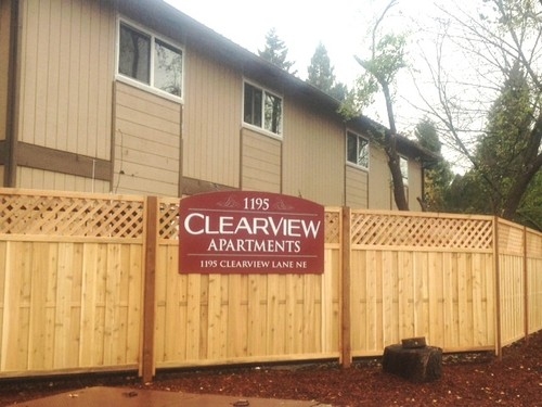 Clearview Apartments in Keizer, OR - Foto de edificio