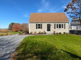 42 Siasconset Dr in Bourne, MA - Building Photo
