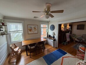 90 Poplar St in Watertown, MA - Building Photo - Building Photo