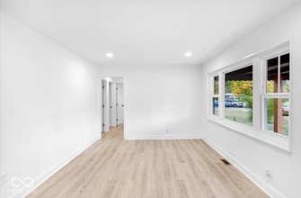 4119 N Butler Ave in Indianapolis, IN - Foto de edificio - Building Photo