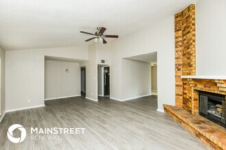 628 Nora Ln in Desoto, TX - Building Photo - Building Photo