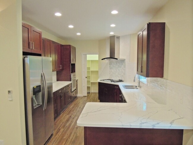 321 3rd Pl NW in Issaquah, WA - Building Photo - Building Photo