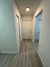 505 NW 177th St in Miami Gardens, FL - Building Photo - Building Photo