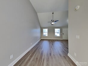 2300 Saluda Dr in Gastonia, NC - Building Photo - Building Photo