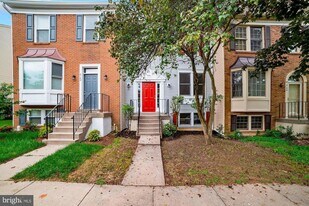 6138 Joust Ln in Alexandria, VA - Building Photo