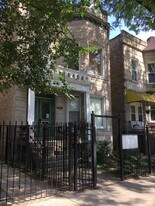 1913 N Kimball Ave, Unit 1R in Chicago, IL - Building Photo