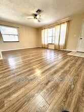 112 Hammock Pine Blvd in Clearwater, FL - Building Photo - Building Photo