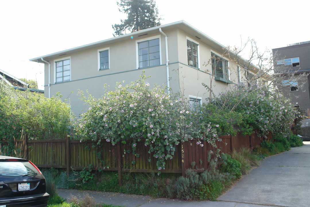 1524 Berkeley Way in Berkeley, CA - Building Photo