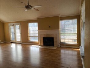 2100 Riverplace Dr in Flower Mound, TX - Building Photo - Building Photo