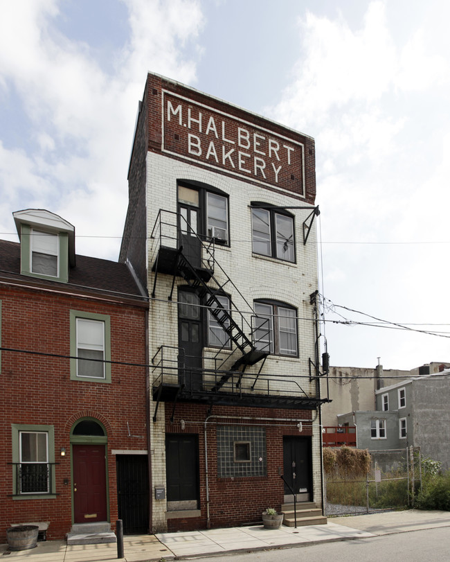 707 N American St in Philadelphia, PA - Building Photo - Building Photo